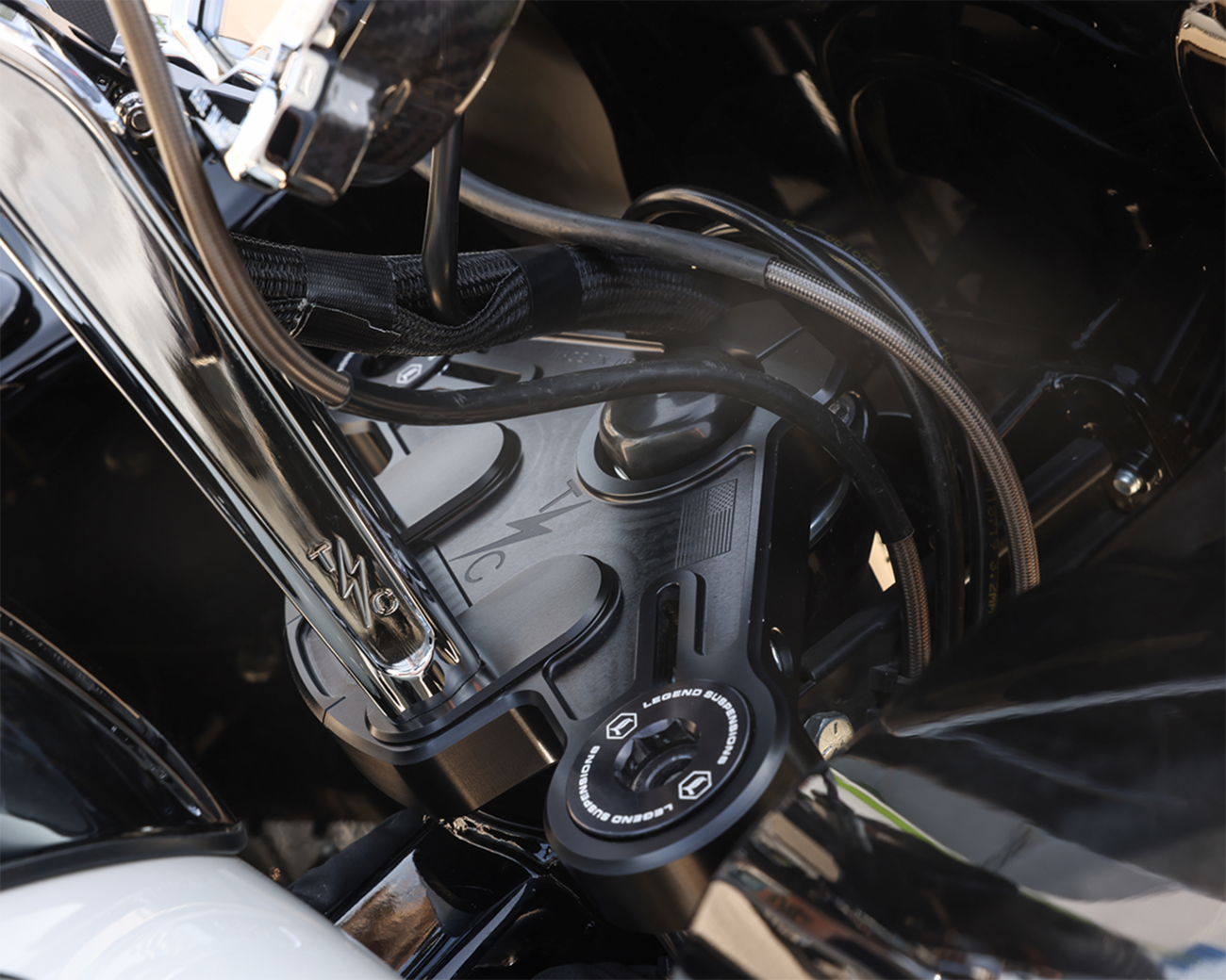 THRASHIN SUPPLY CO. Road Glide Top Tree - Black 0408-0421