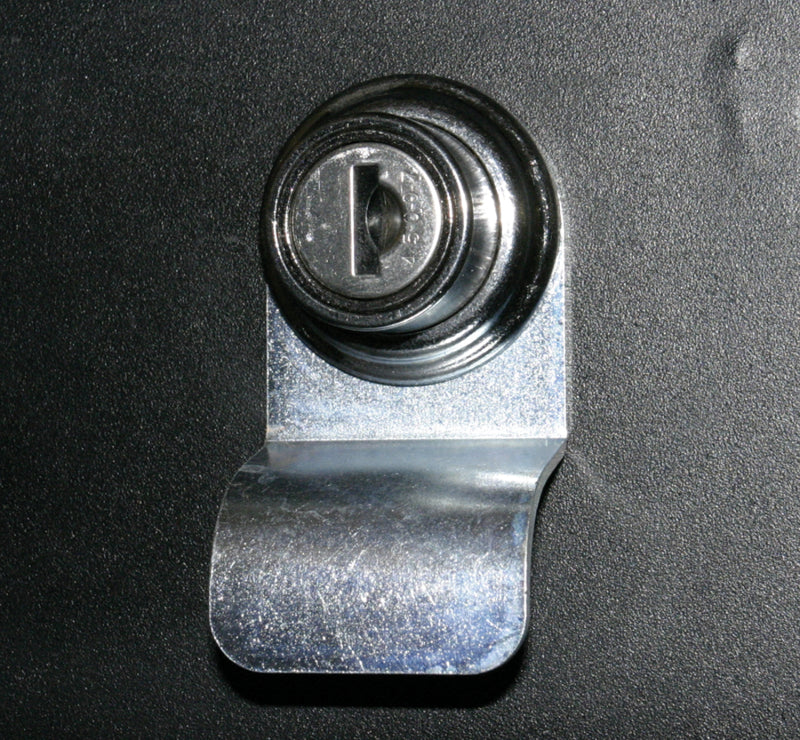 Tuffy Products Tuffy Finger Pull- Top Or Bottom Pushbutton Lock - 079