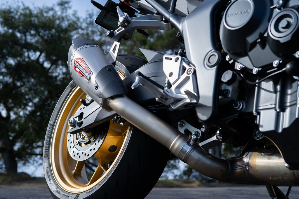 Yoshimura CB1000 25-26 AT2 Stainless Slip-On Exhaust