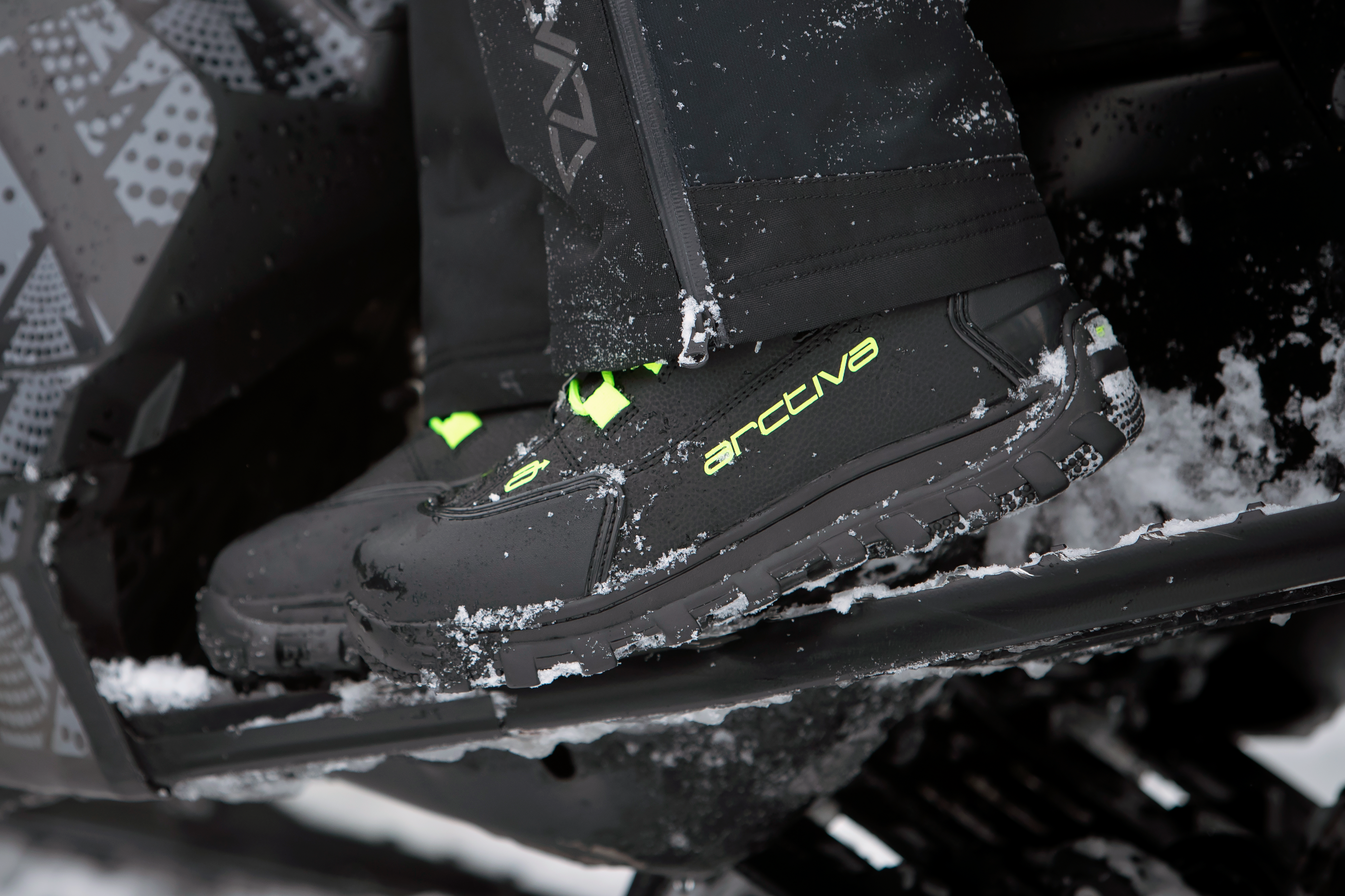 ARCTIVA Advance Boots - Black/Hi-Viz / US 13 3420-0653