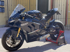 Carbonvani - Ducati Panigale V4 / S 2022+ Carbon Fiber Full Fairing Kit with Winglets - ROAD VERSION (8 pieces)