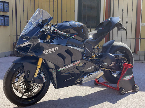 Carbonvani - Ducati Panigale V4 / S 2022+ Carbon Fiber Full Fairing Kit with Winglets - ROAD VERSION (8 pieces)