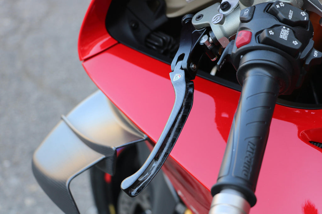 CNC Racing Carbon Fiber / Billet RACE Folding Adjustable Clutch Lever for Ducati Multistrada / Diavel V4