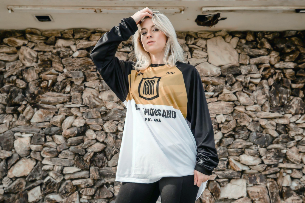 ICON Jersey Status - Gold - Small
