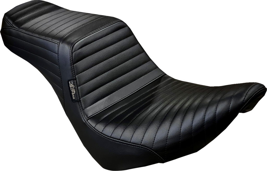 LE PERA Tailwhip Seat - Pleated / Black / FXLR/FLSB '18-'23 0802-1455