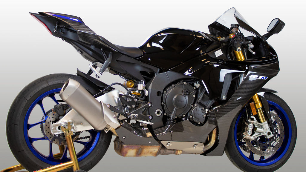 M4 Exhaust 2015-2026 Yamaha R1 Carbon Fiber Heat Guard