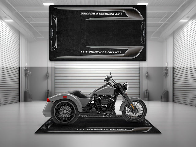 MPM Motorcycle Mat for Trike Motorcycle "Let Yourself Go Free" - MM4322