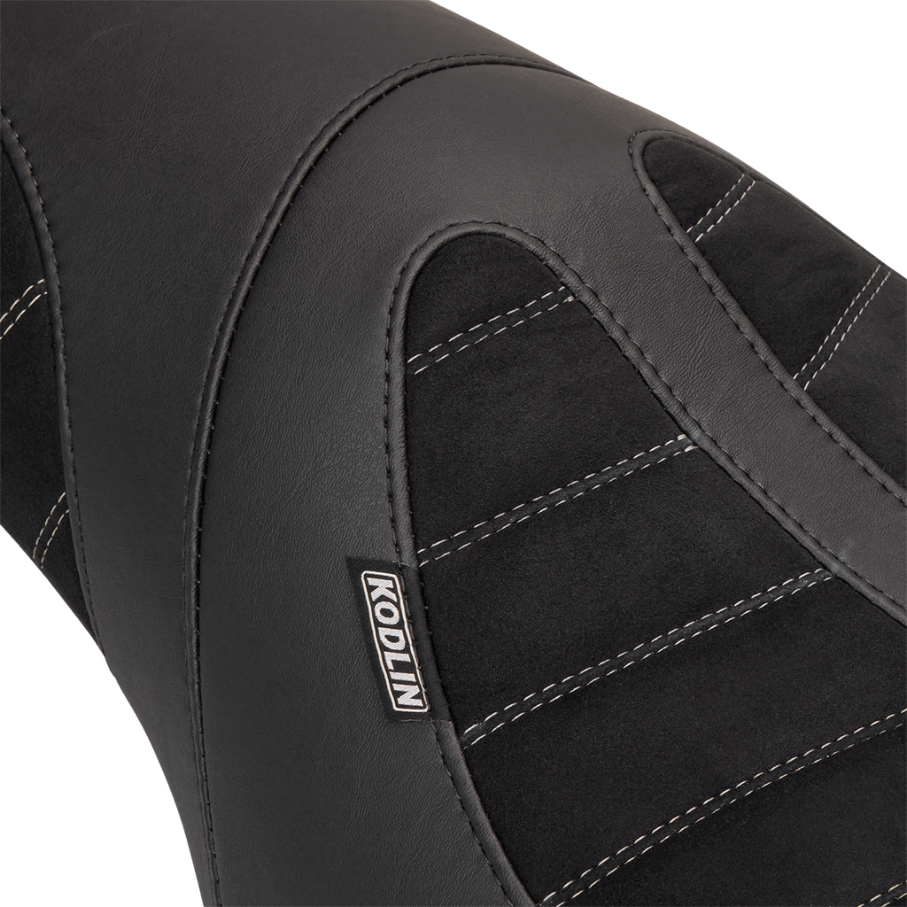 MUSTANG Kodlin Signature Series One-Piece Seat - Kodlin Solo Seat / Black / FL '08-'25 0801-0986