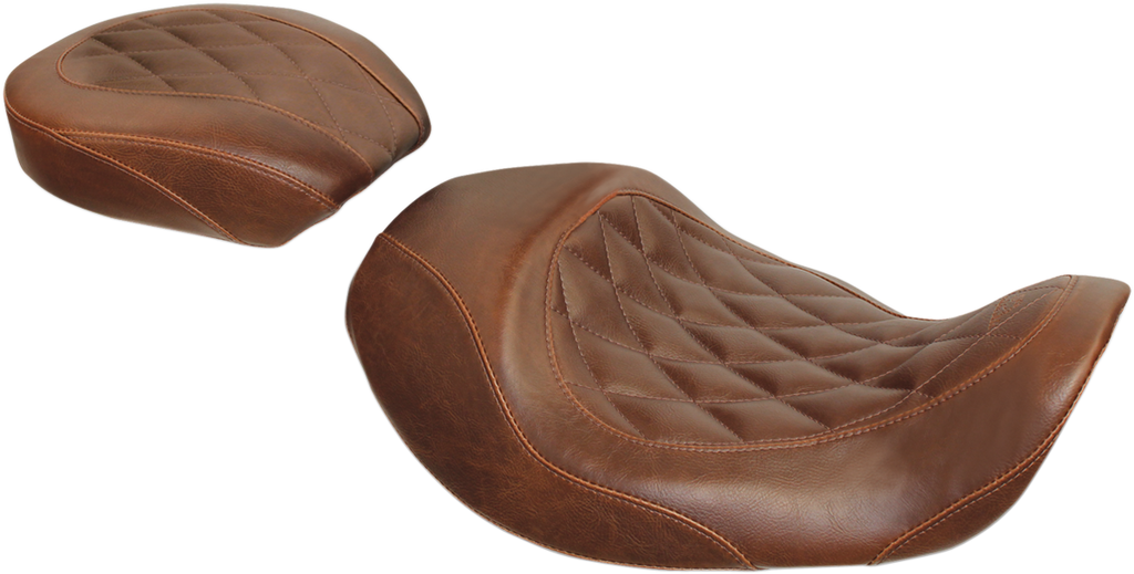 MUSTANG Wide Tripper™ Seat - Wide Tripper Rear Seat / Diamond / Black / FXDF '14-'17 0802-1262