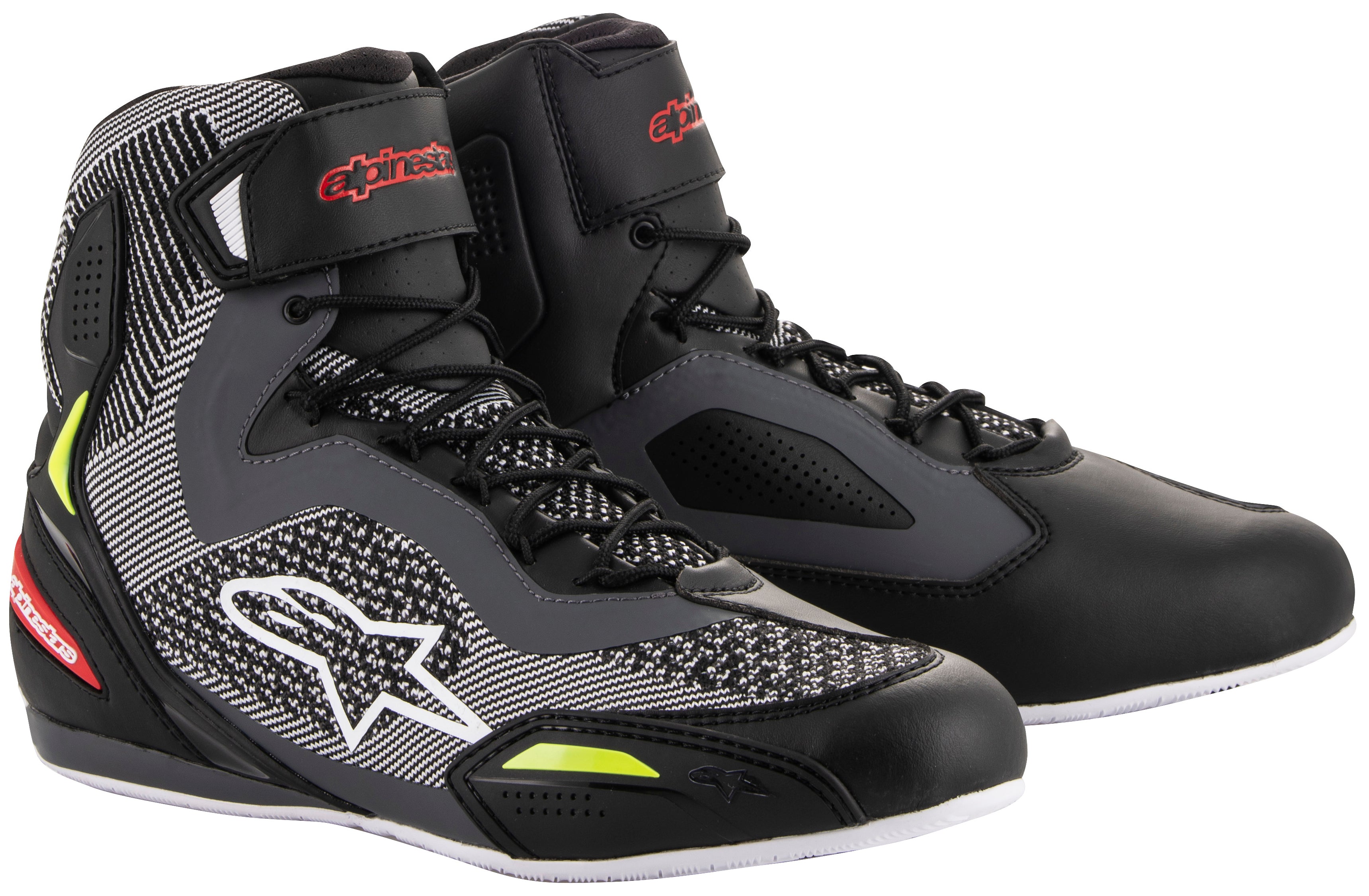 p4m-source:http://localhost:8000/suppliers/helmet_house/image?sku=4112-0171-09&ref=4112-0171-03.jpg