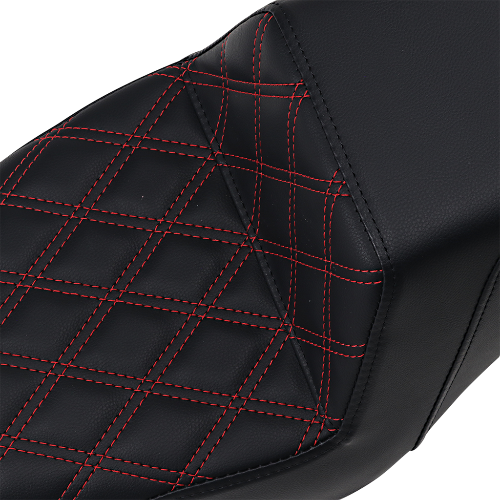 SADDLEMEN Step-Up Seat — Red Stitching/Front Lattice Stitch